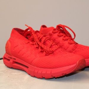 UNDER ARMOUR HOVR USA 12 / EUR 46 SNEAKERS